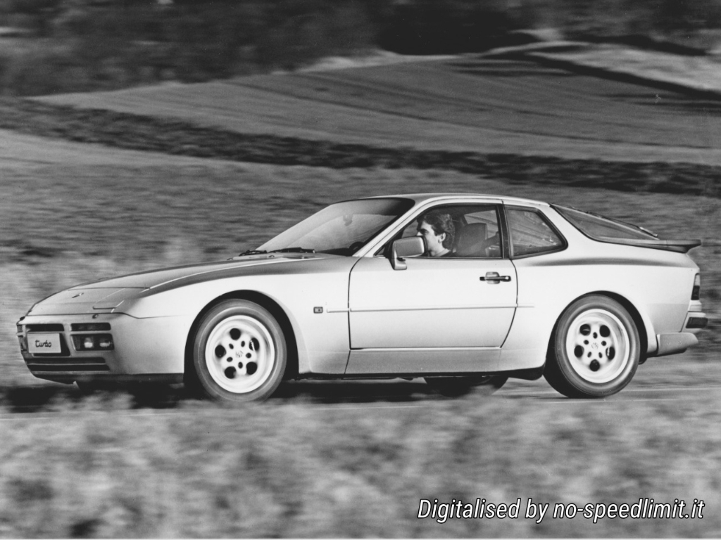 Porsche_Werkfoto_1985_944_Turbo (03)